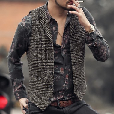 2017 Men New Winter Retro Plaid Slim Lapel Woolen Vest Slim Mens England Style Vintage Suit Vest Fashion Brand Design Waistcoat